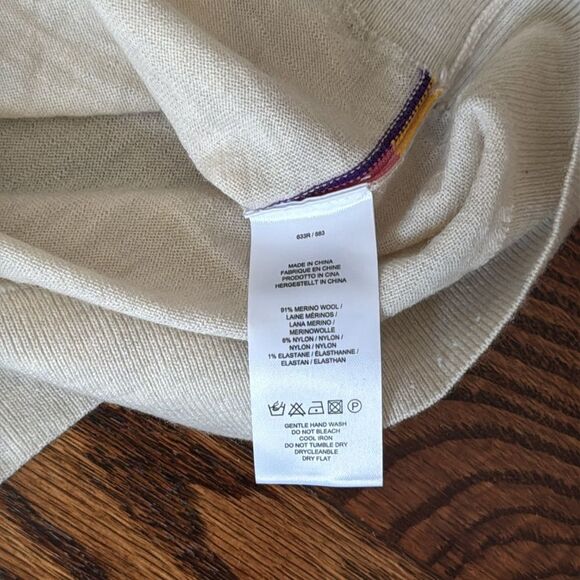 Paul Smith Wool V-neck Lightweight Sweater with Colorful Stripes Size XL - Picture 5 of 6